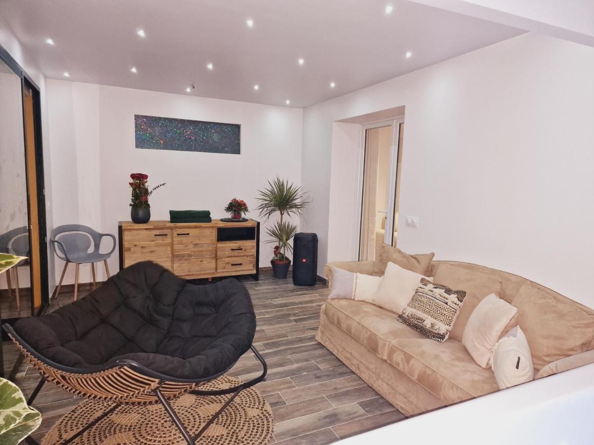 Atoumo Appartement Love Jacuzzi & Jardin Disneyland Paris Quincy-Voisins ภายนอก รูปภาพ