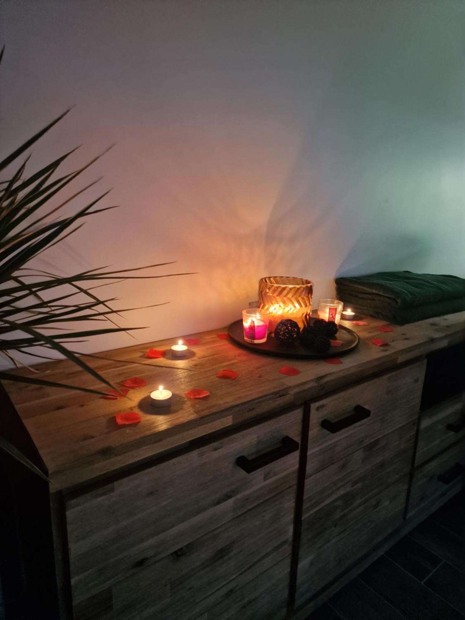 Atoumo Appartement Love Jacuzzi & Jardin Disneyland Paris Quincy-Voisins ภายนอก รูปภาพ
