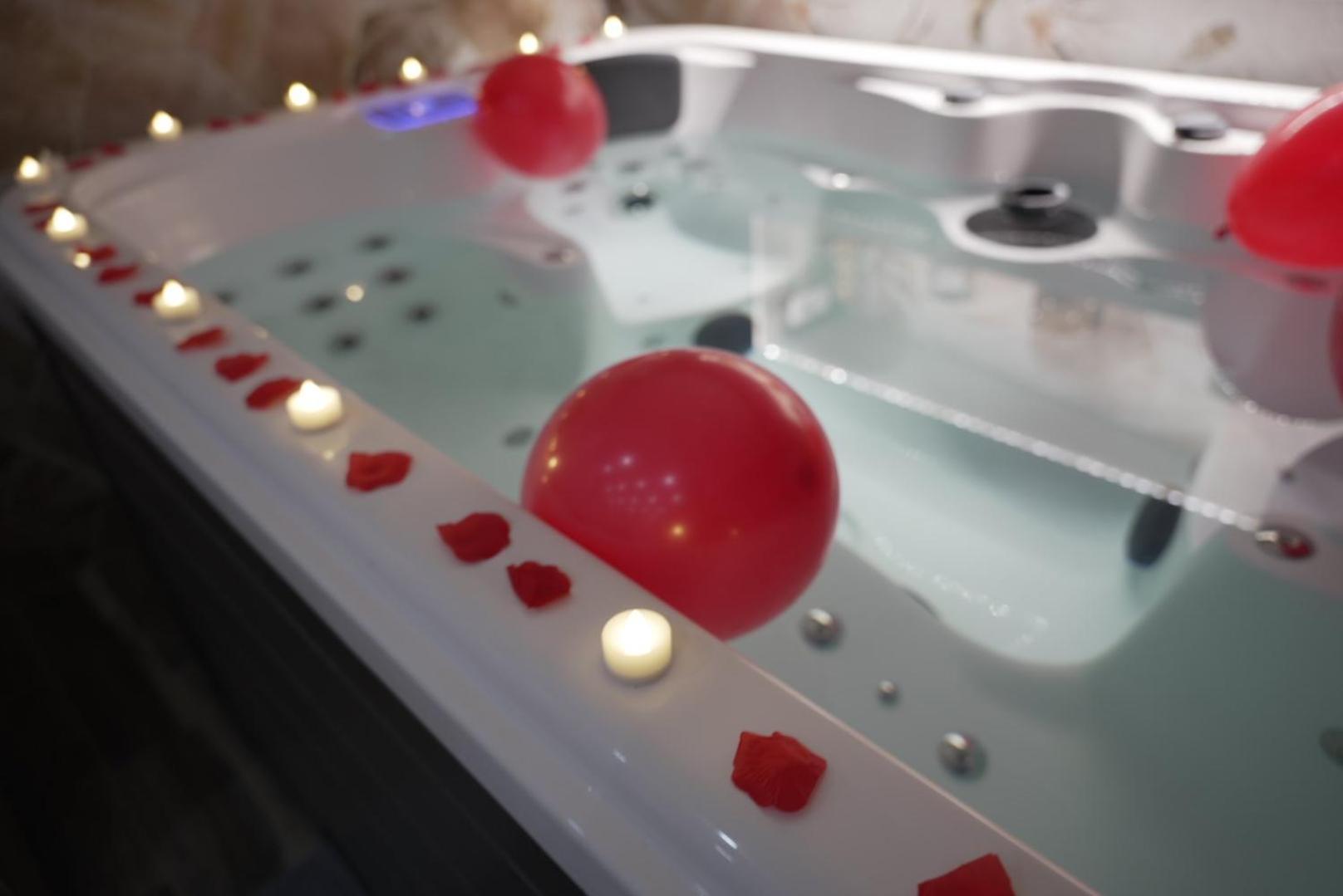 Atoumo Appartement Love Jacuzzi & Jardin Disneyland Paris Quincy-Voisins ภายนอก รูปภาพ